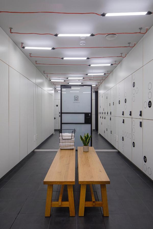 Zoku 4*
